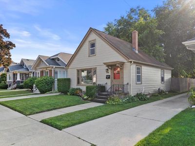 804 Cleveland AVENUE, Racine, WI, 53405
