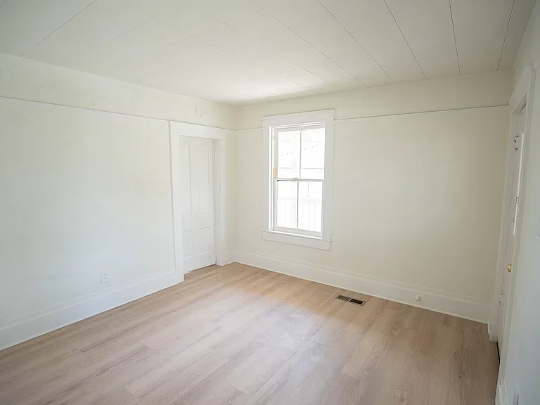 210 N Encinitas Ave #A — Photo 4