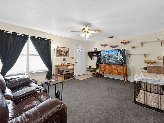 5th image of 3036 & 3038 Pine Valley