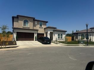 1750 N Hanson Ave, Clovis, CA
