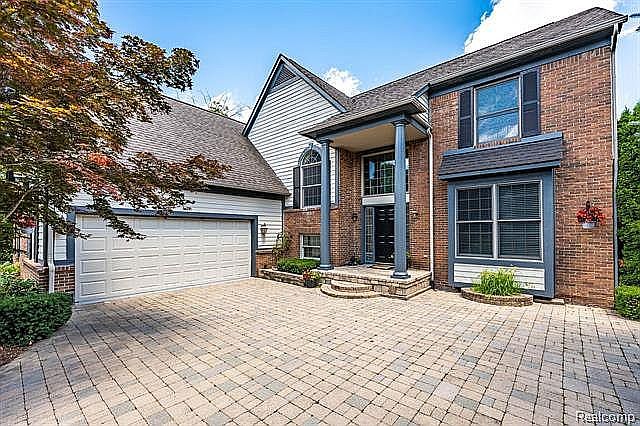 1st image of 18137 Cascade Dr #18