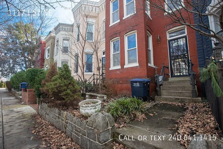 1117 I St NE photo 1
