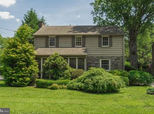 19 S Britton Rd, Springfield, PA 19064