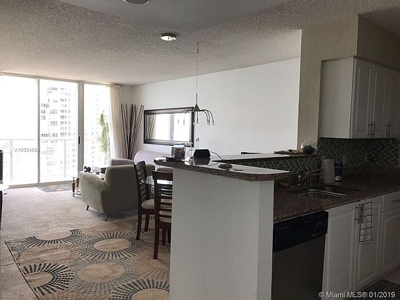 5th image of 1155 Brickell Bay Dr #S4