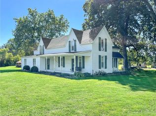 5270 E 830th Rd, Casey, IL 62420