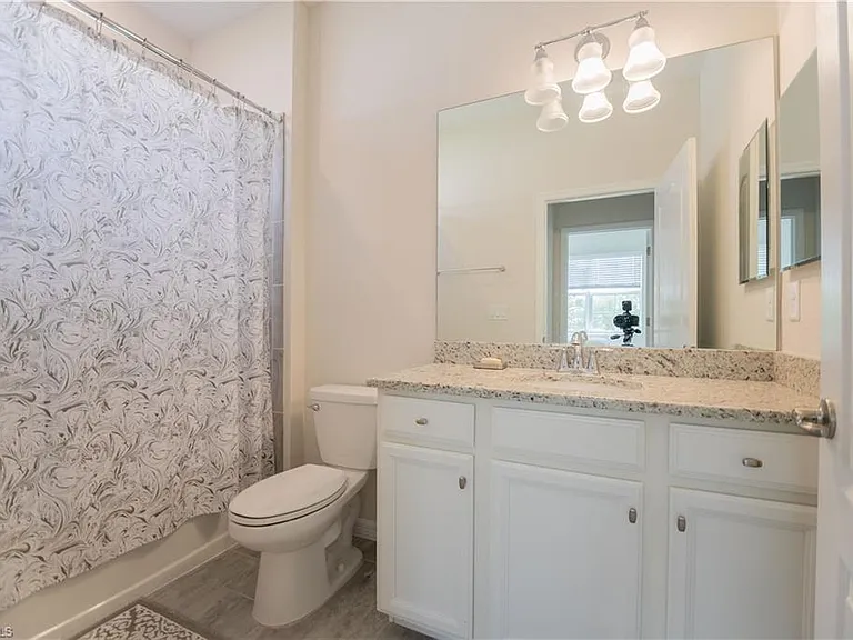 2075 Parson St — Photo 10