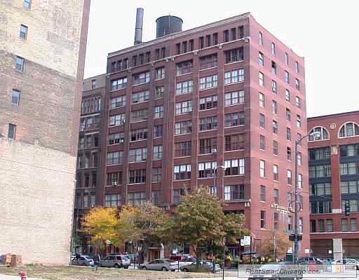 1st image of 711 S Dearborn St #412