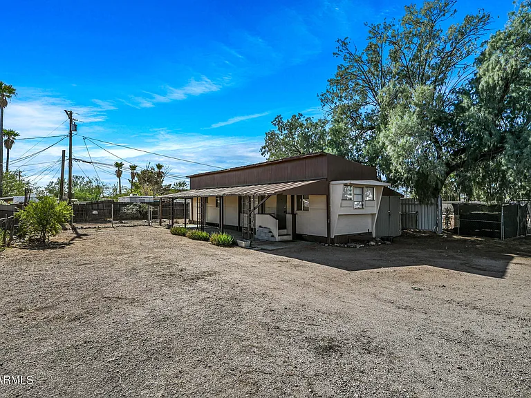 2055 W Gregory St — Photo 1