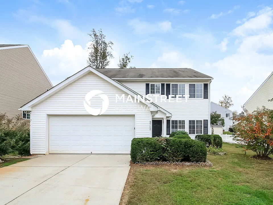 5712 Fisherman Dr
