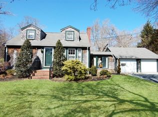 46 William St, Dartmouth, MA 02748