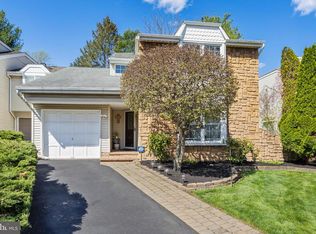 18 Geraldine Rd, East Windsor, NJ