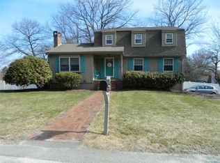 37 Sunset Dr, Milford, MA 01757