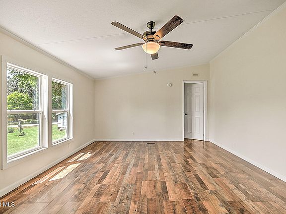 4th image of 650 Ottway Rd