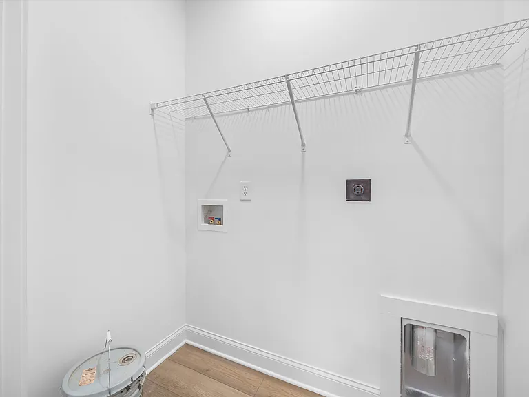 401 Lee St — Photo 19