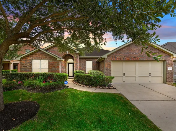17222 Pine Hollow Landing Ct, Houston, TX 77084