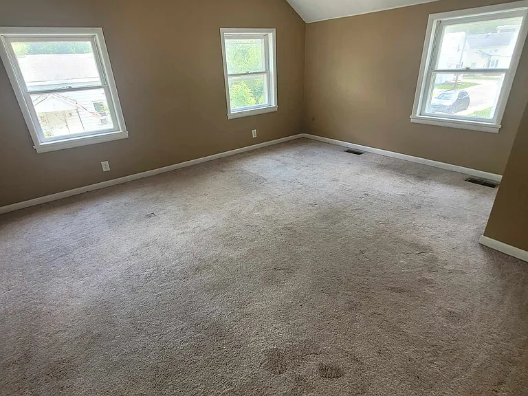 106 Hurd Ave — Photo 14