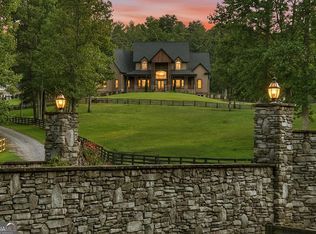 280 Star Creek Xing, Morganton, GA 30560