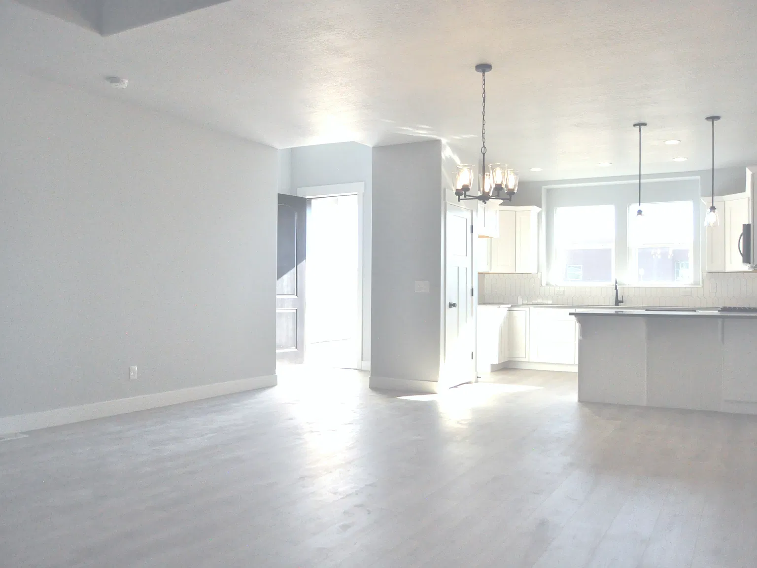 4336 Rex Peak Way — Photo 3