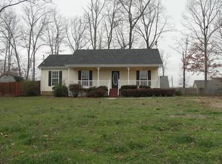 122 Sherron Dr, Dickson, TN 37055