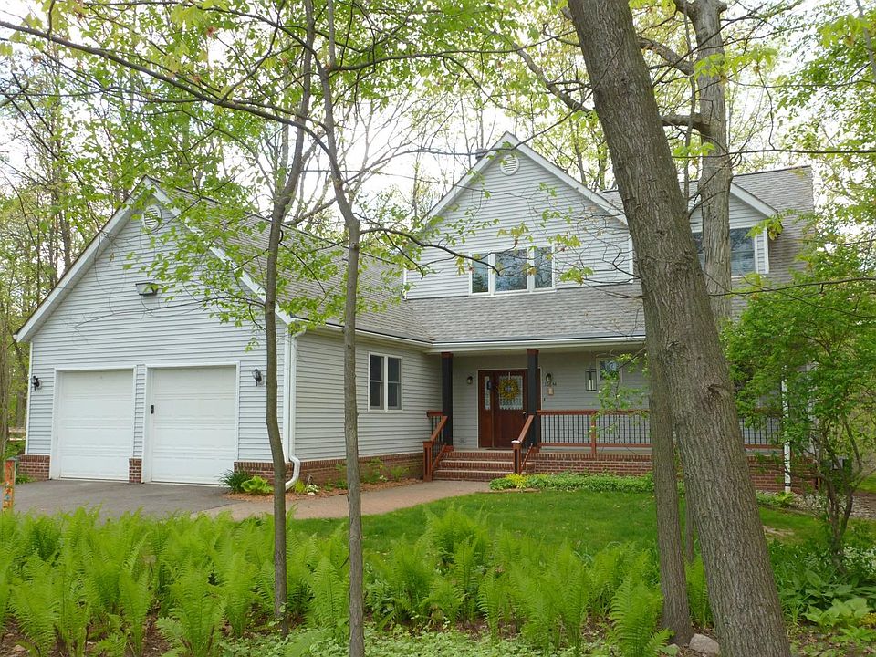 1st image of 10644 Aqua Ln