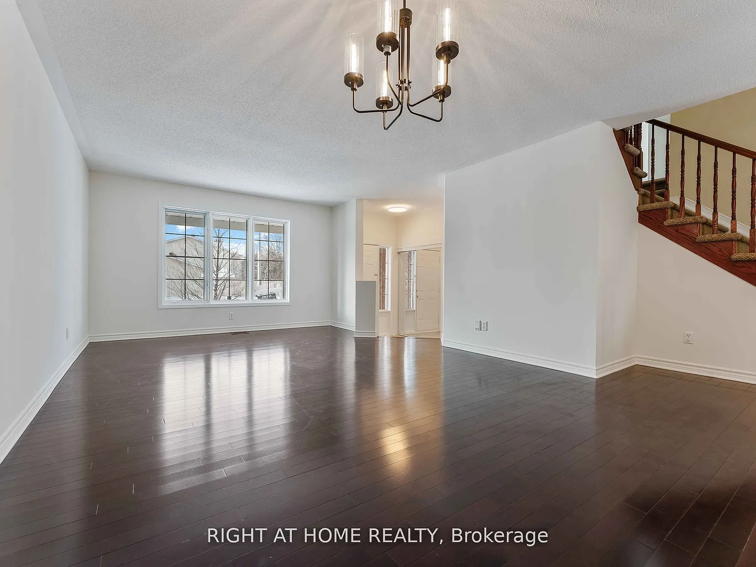 3 bed, $3,200 — Photo 4