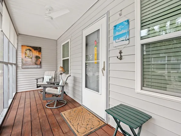 609 33rd Ave. S, North Myrtle Beach, SC 29582