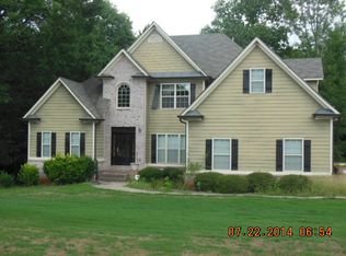 623 Henning Dr, Winder, GA 30680