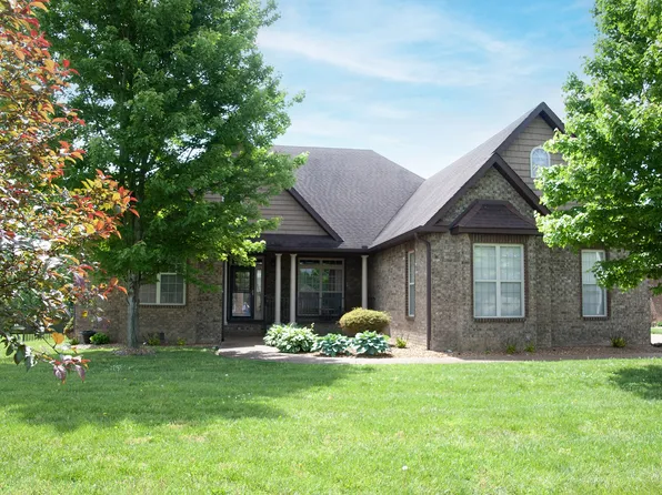 1056 Carrs Creek Blvd, Greenbrier, TN 37073