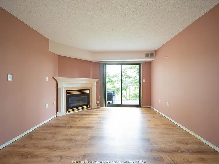 2922 Rivard Ave #211 — Photo 6