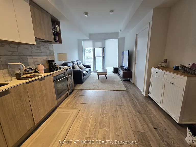 2020 Bathurst St #536 — Photo 3