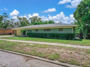 914 Santa Maria Rd, Lake Wales, FL 33853