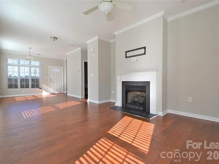 285 Davidson Gateway Dr — Photo 4