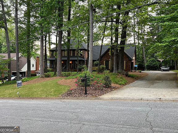 2nd image of 5741 Wolf Laurel Dr