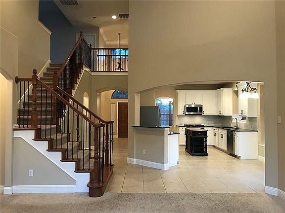 5th image of 2656 Coral Cove Dr