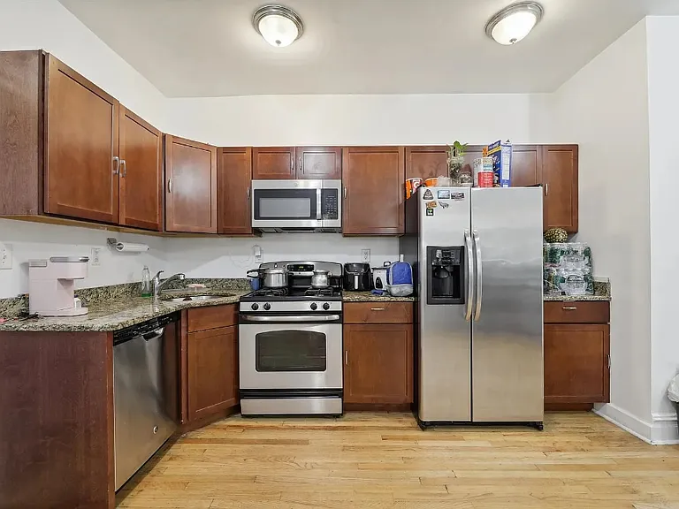 1722 Kennedy Blvd #31 — Photo 1