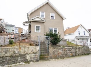152 Belmont St, Worcester, MA 01605