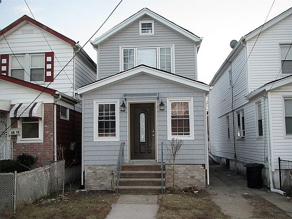 2nd image of 16810 144th Ave #1