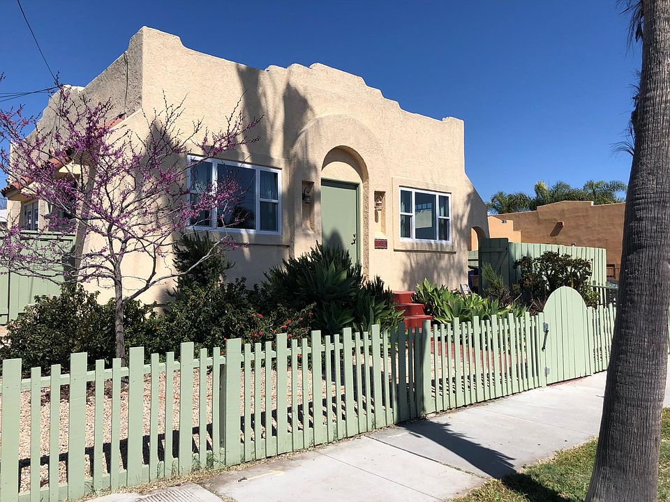 1st image of 3454 Collier Ave
