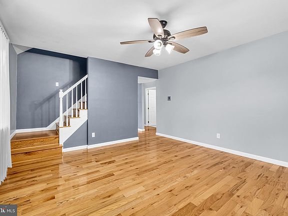 4th image of 2716 Westfield Ave