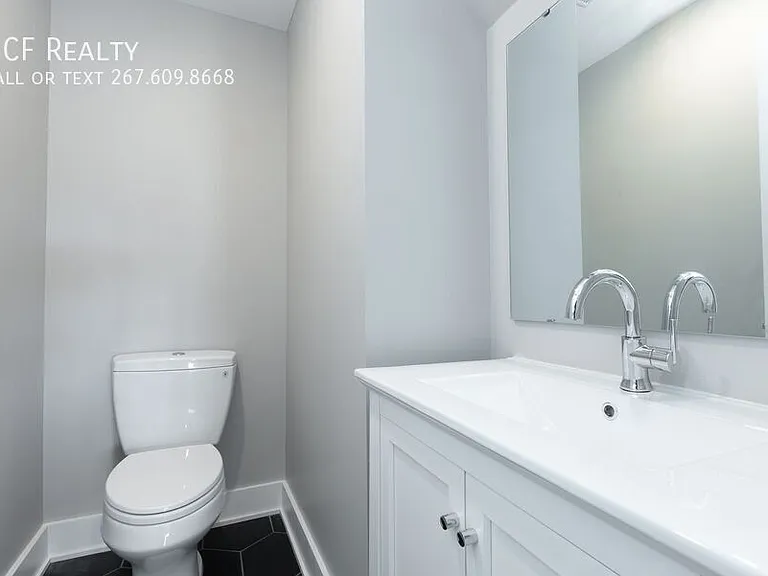 711 N 16th St #3 — Photo 17