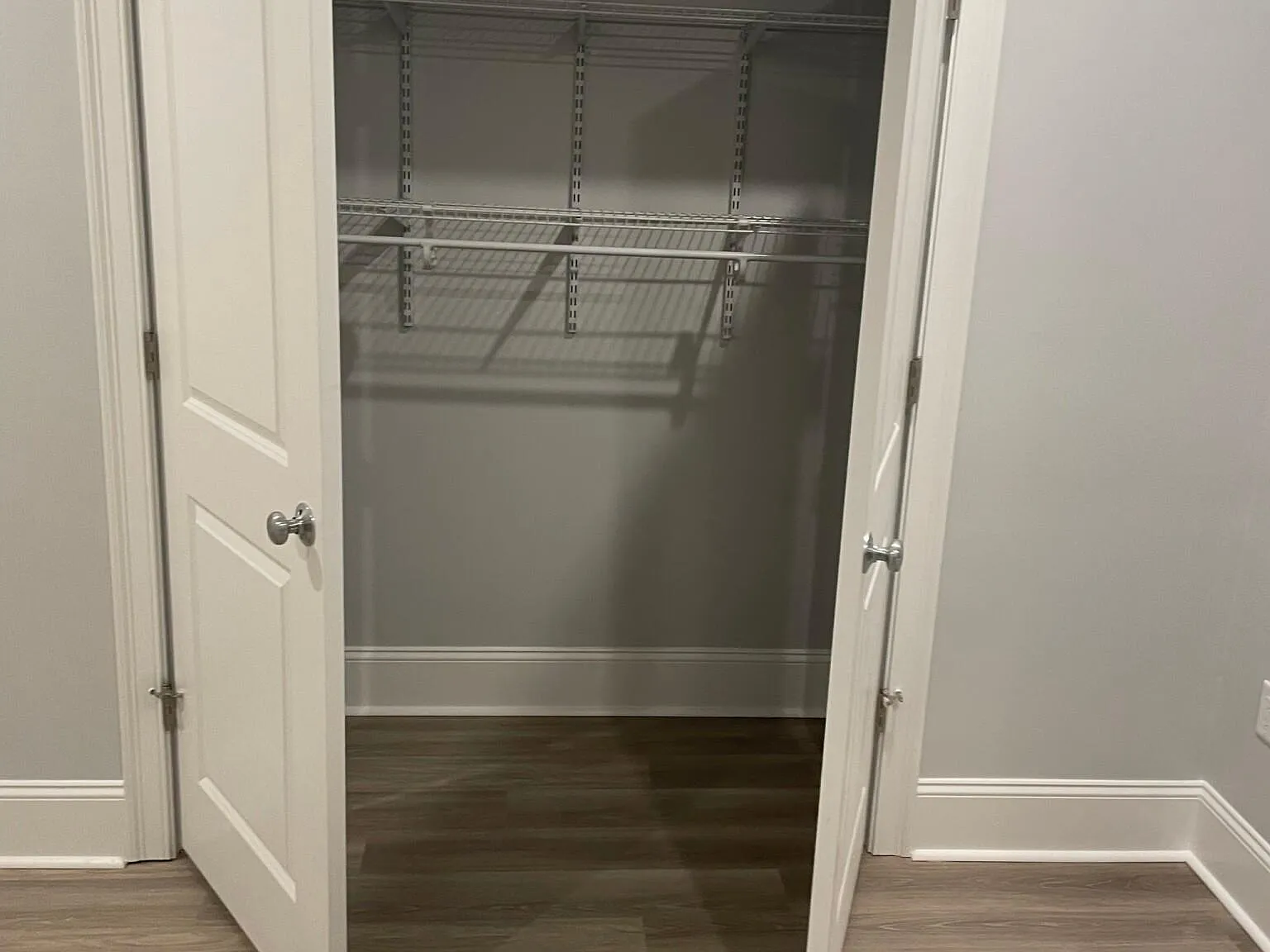 5 bed, 1650 sqft, $5,700 — Photo 4