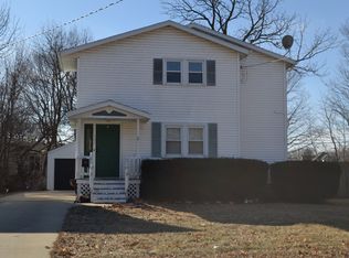 707 12th Ave, Sterling, IL 61081