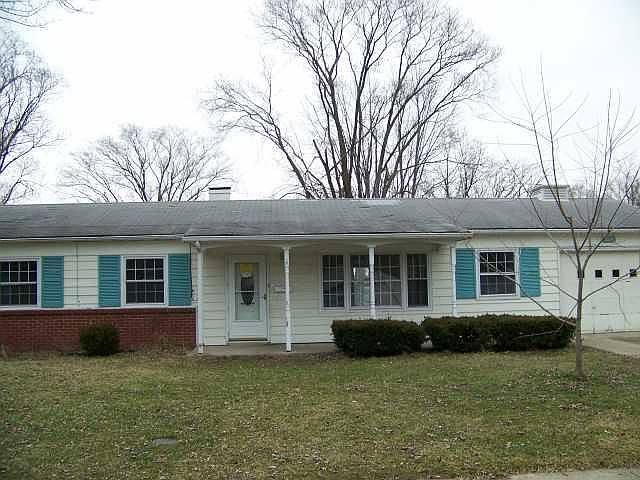 1st image of 3207 N Roseway Dr