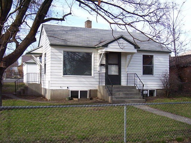1st image of 217 E Courtland Ave