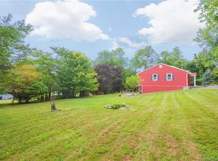 13 Arden Ave, New Fairfield, CT 06812