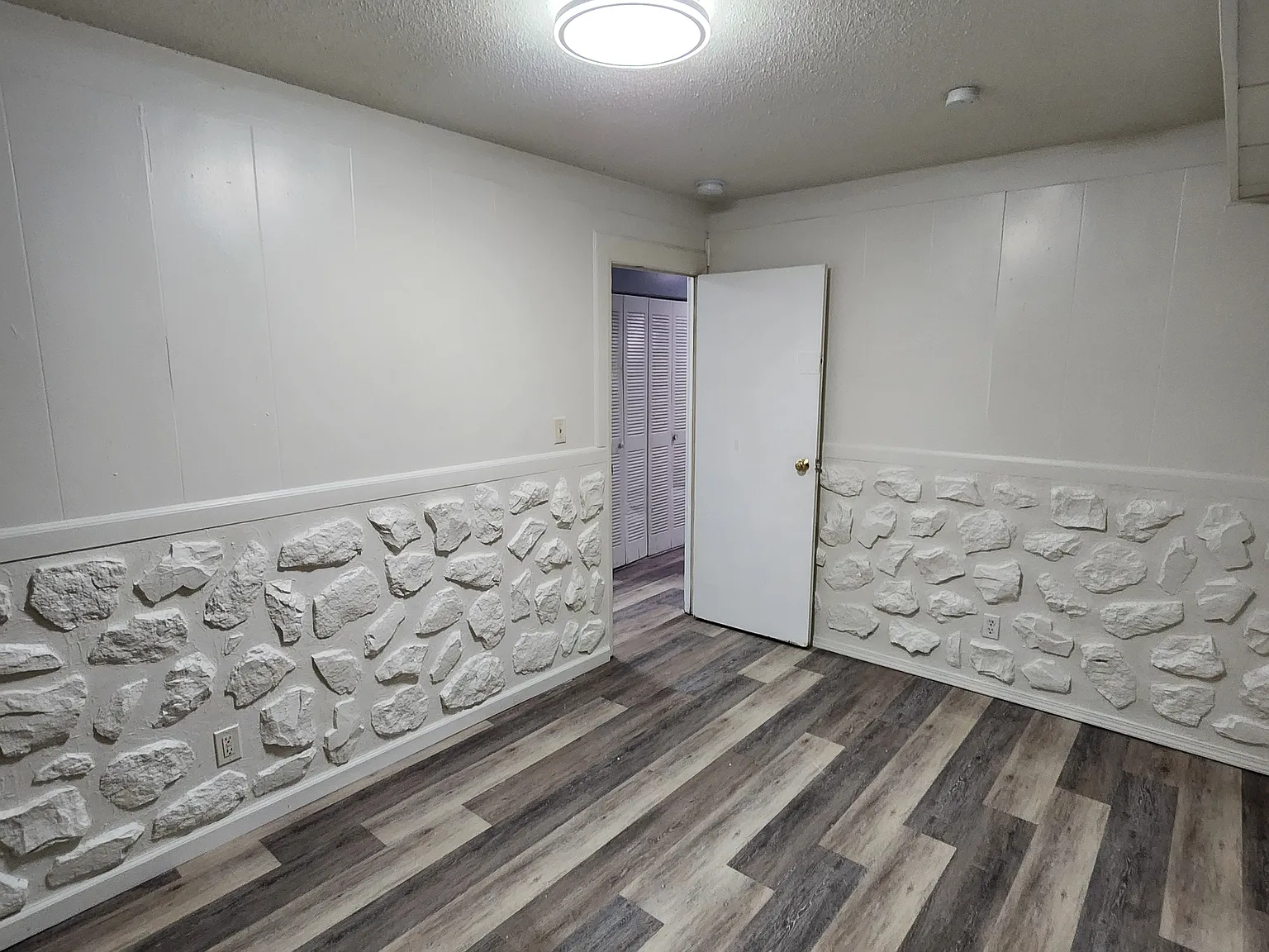 3 bed, 1216 sqft, $1,395 — Photo 4