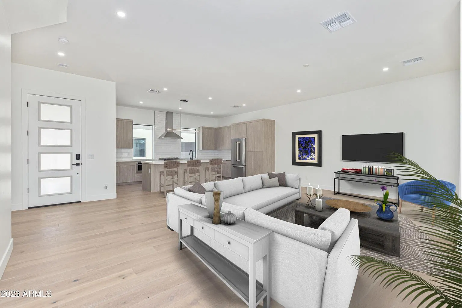 4 bed, 2687 sqft, $4,495 — Photo 1