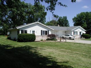 880-886 Hogsack Road #2, Mason, MI 48854