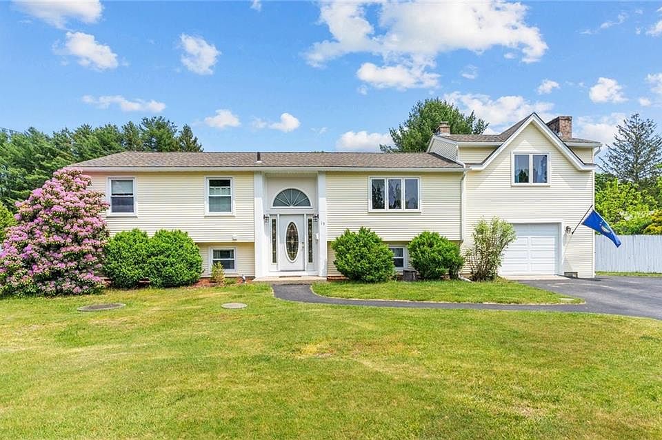 19 Salem Dr, North Kingstown, RI 02852 | Zillow