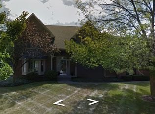13805 Springmill Ponds Cir, Carmel, IN 46032